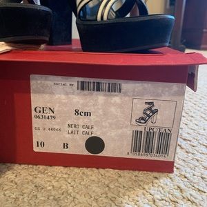 Salvatore Ferragamo Shoes 10B